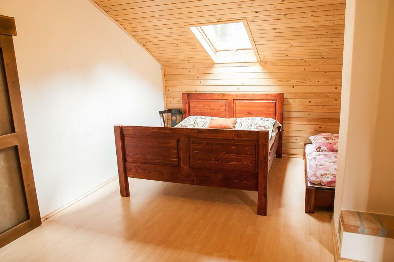 Ujastraba Villa Vychodna Ngoại thất bức ảnh